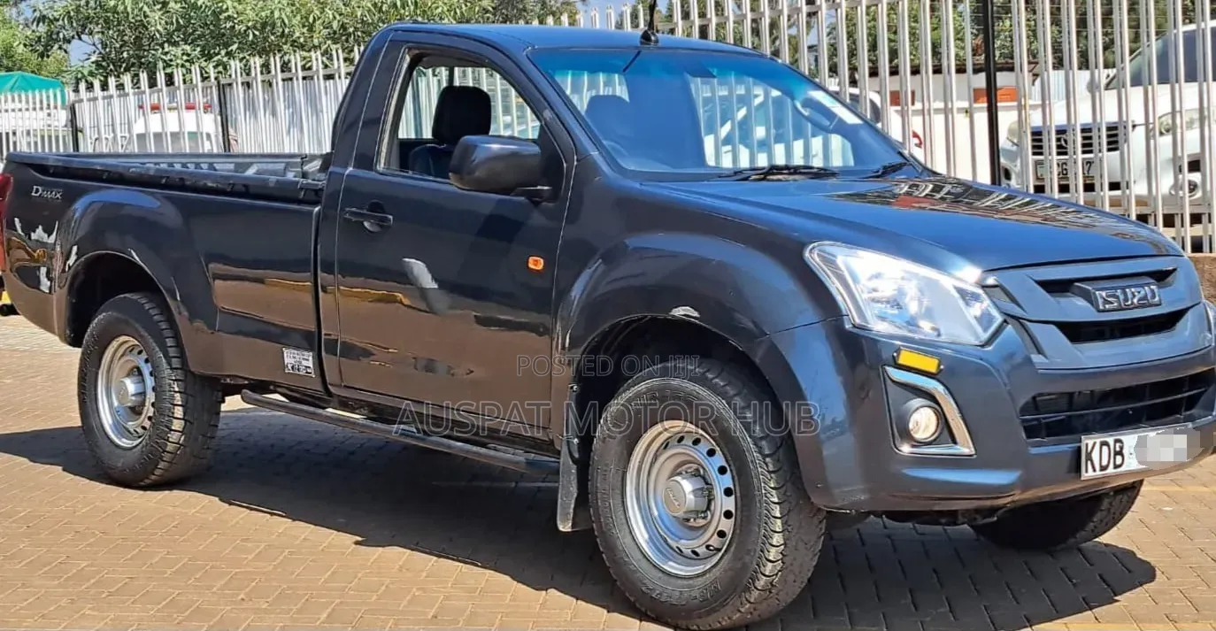Isuzu D-MAX 2021 Gray