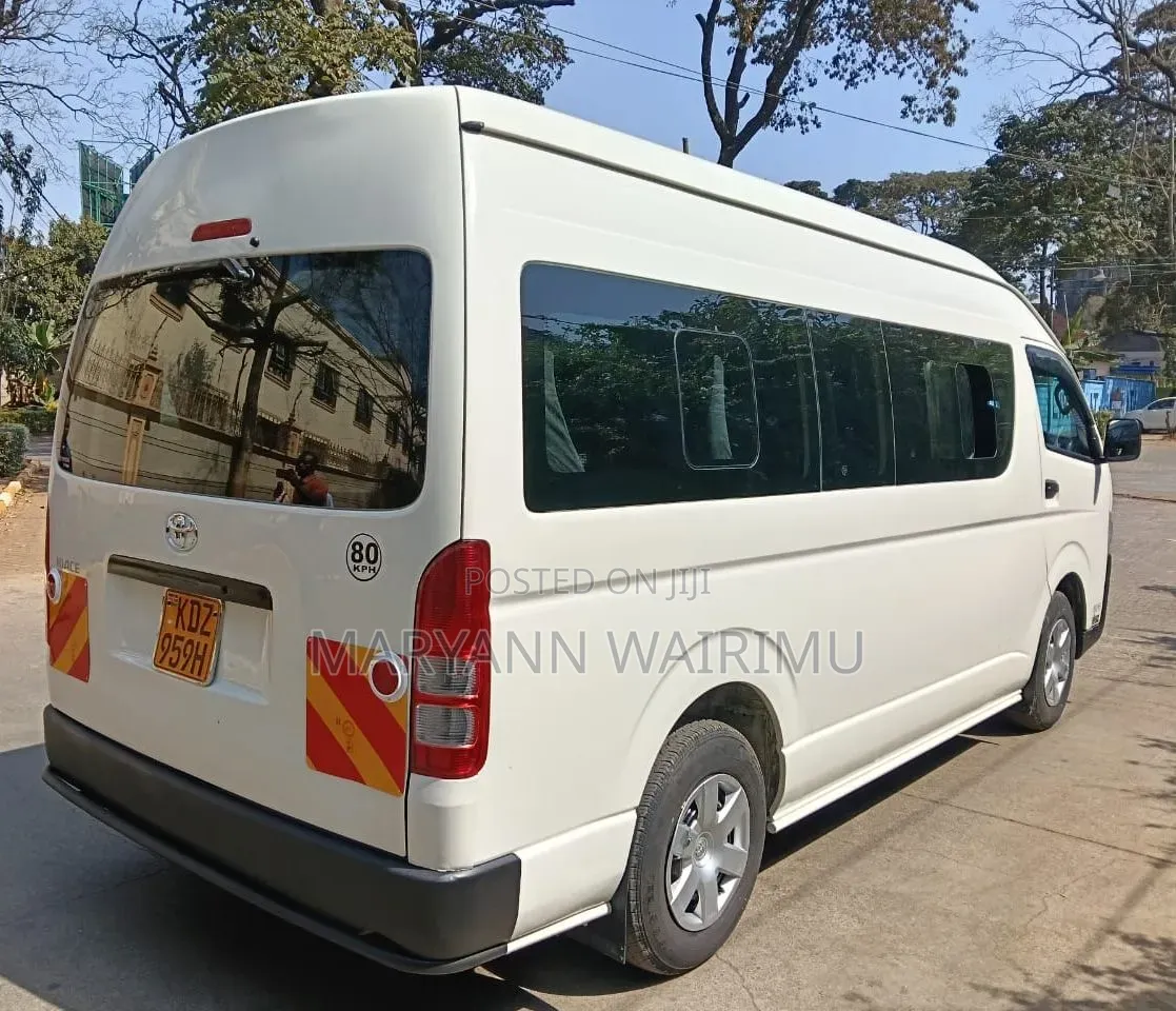 Toyota HiAce 2024 White