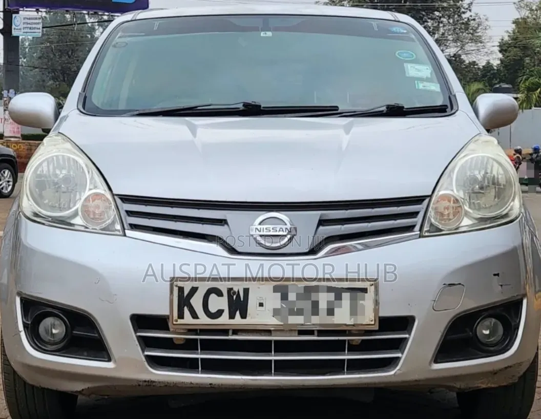 Nissan Note 1.4 2012 Silver