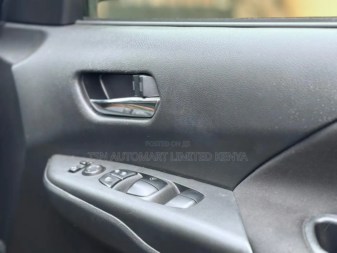Nissan Serena 2019 Blue