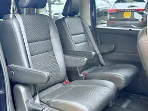Nissan Serena 2019 Blue