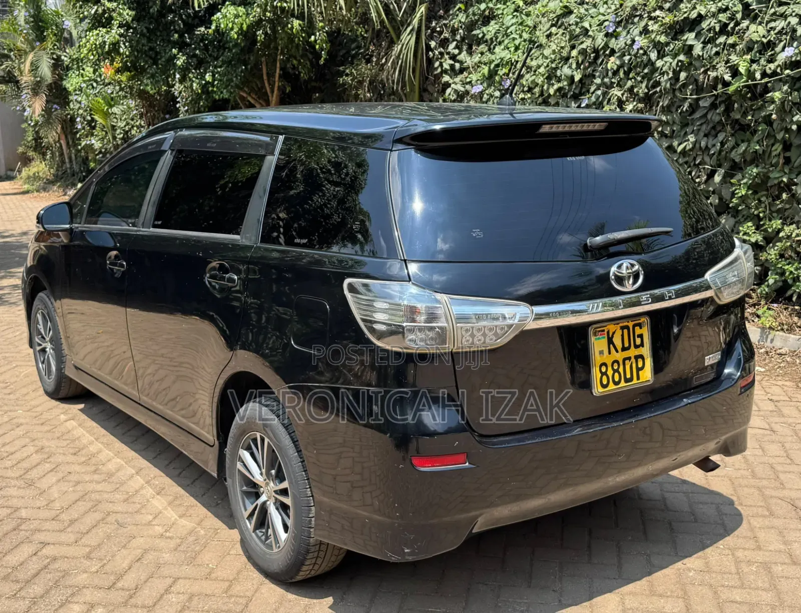 Toyota Wish 2014 Black