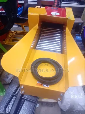 Chaff Cutter Machine With Conveyer Belt