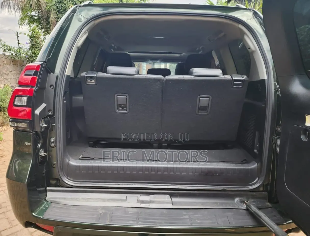 Toyota Land Cruiser Prado 2014 Green