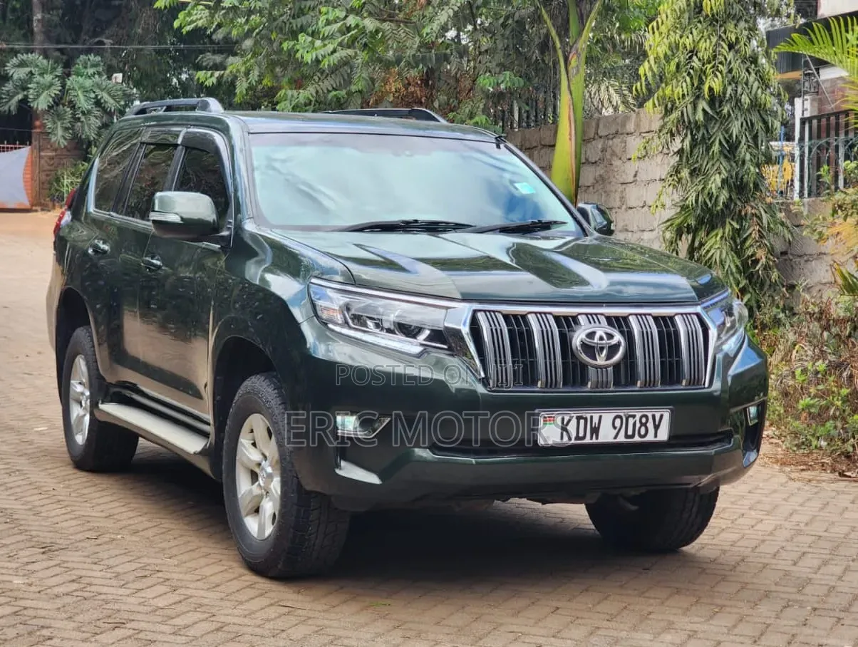 Toyota Land Cruiser Prado 2014 Green