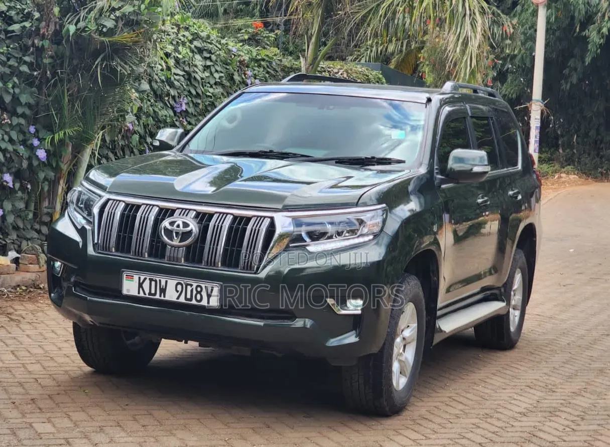 Toyota Land Cruiser Prado 2014 Green