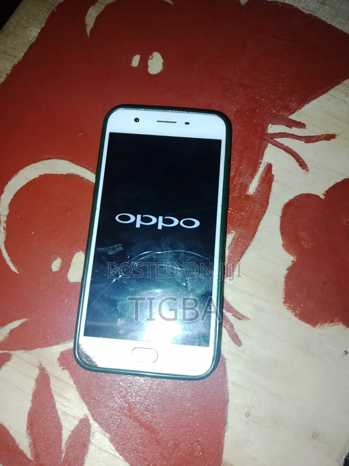 Oppo A57 32 GB Silver