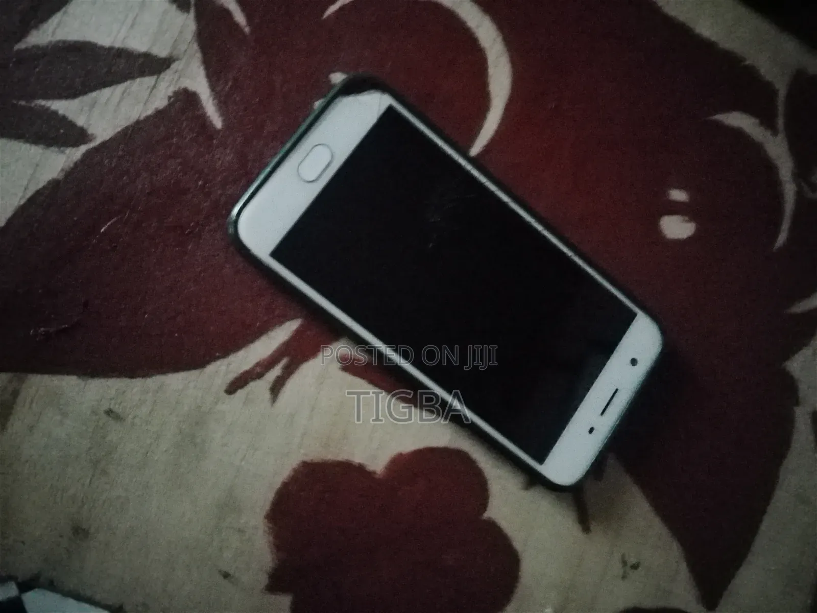 Oppo A57 32 GB Silver