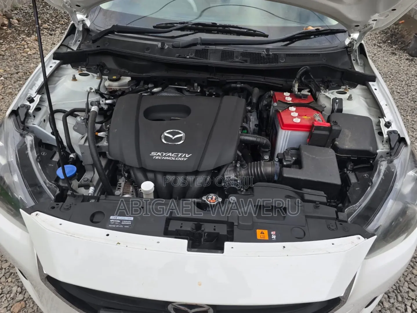 Mazda Demio 2016 Pearl