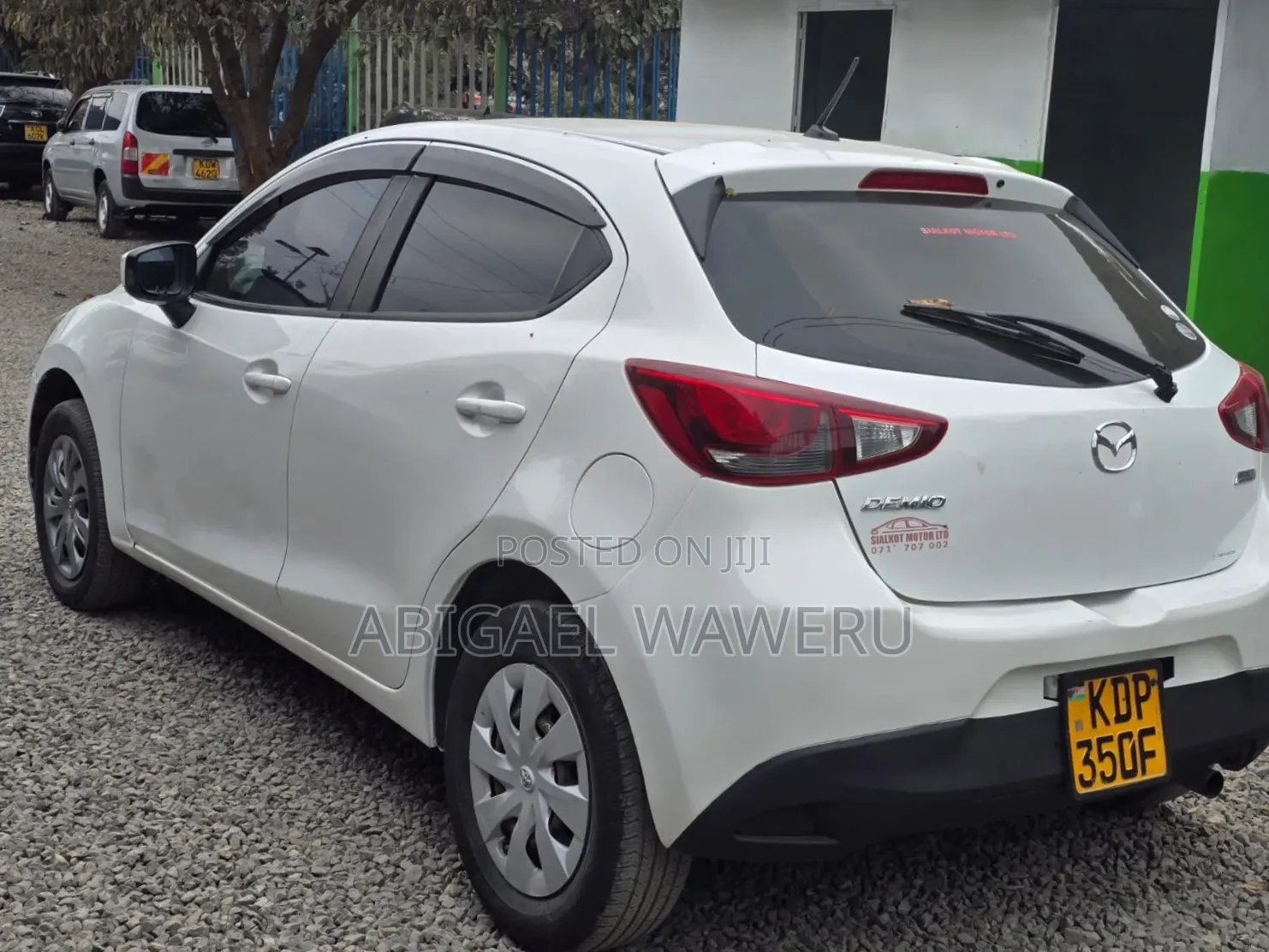 Mazda Demio 2016 Pearl