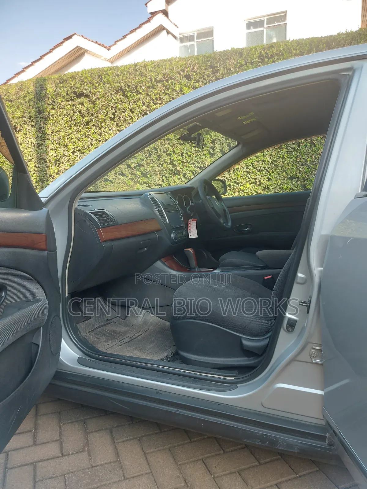 Nissan Sylphy 2010 Silver