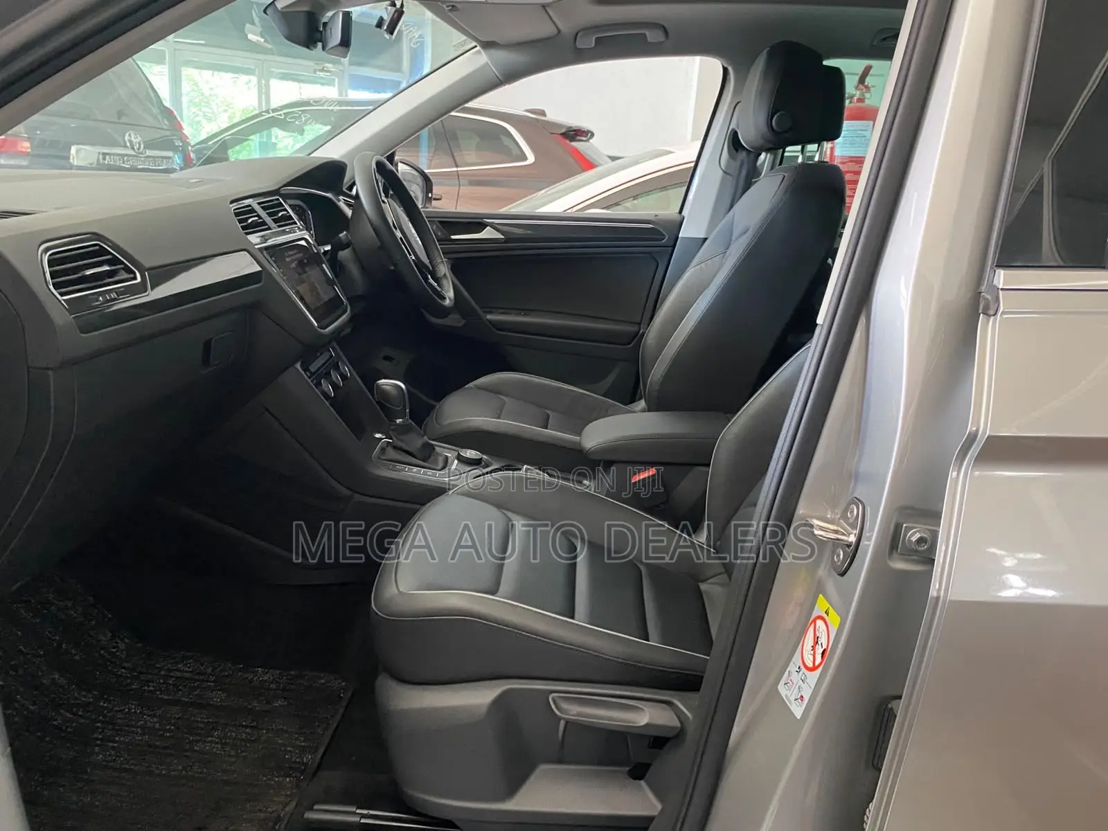 Volkswagen Tiguan 2019 Gold