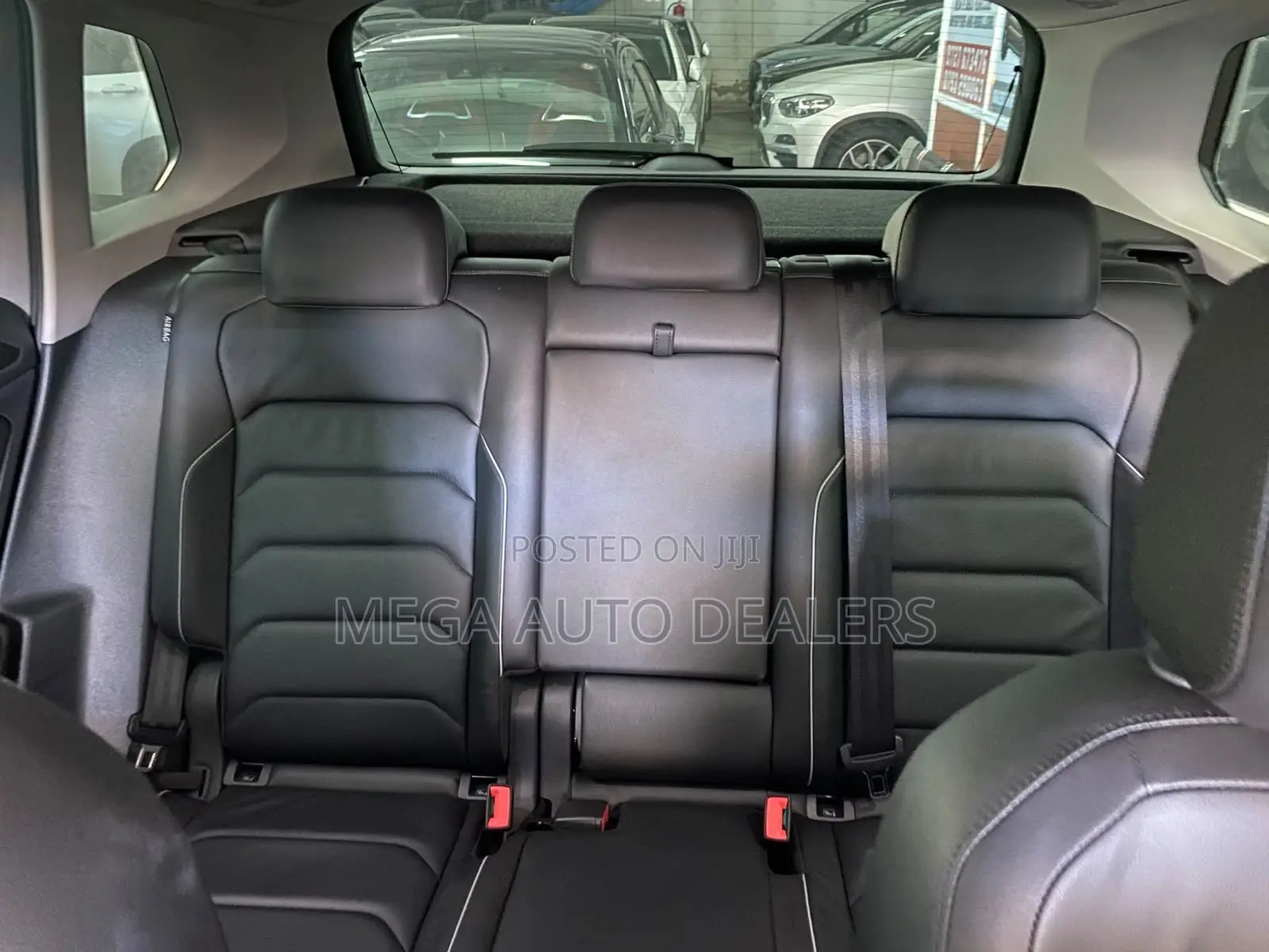 Volkswagen Tiguan 2019 Gold