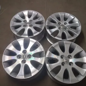 Toyota Fielder Wxb, Axio,nze,runx,15inch Rims