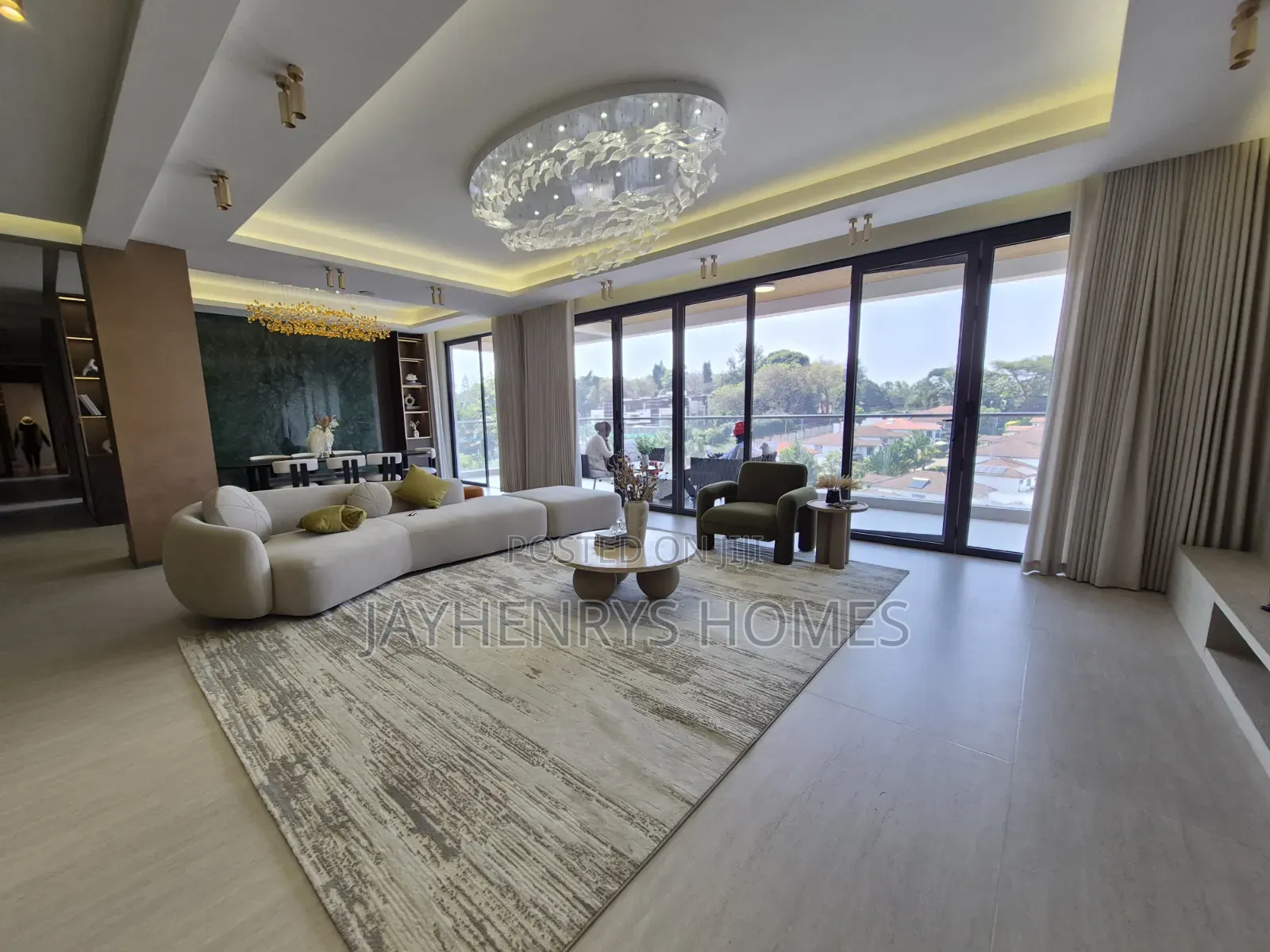5bdrm Apartment in Spring Valley for sale