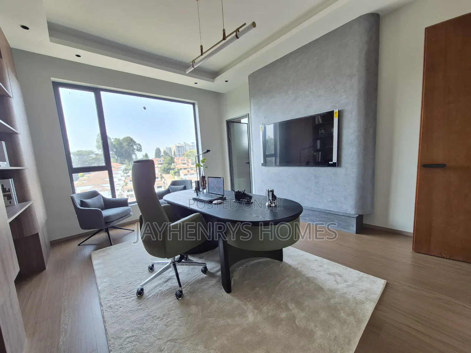 5bdrm Apartment in Spring Valley for sale