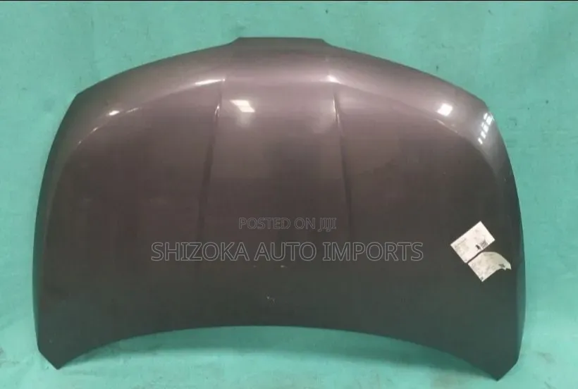 Bonnet Nissan Tiida C11 2007