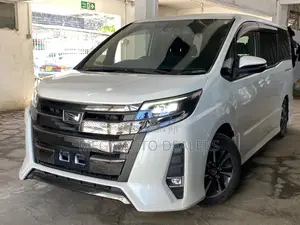 Toyota Noah 2019 White