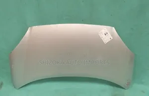 Bonnet Nissan March 2017