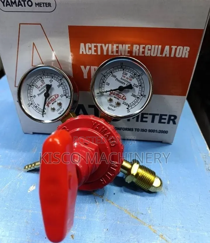 Double Gauge Gas Regulator/Gas Regulator