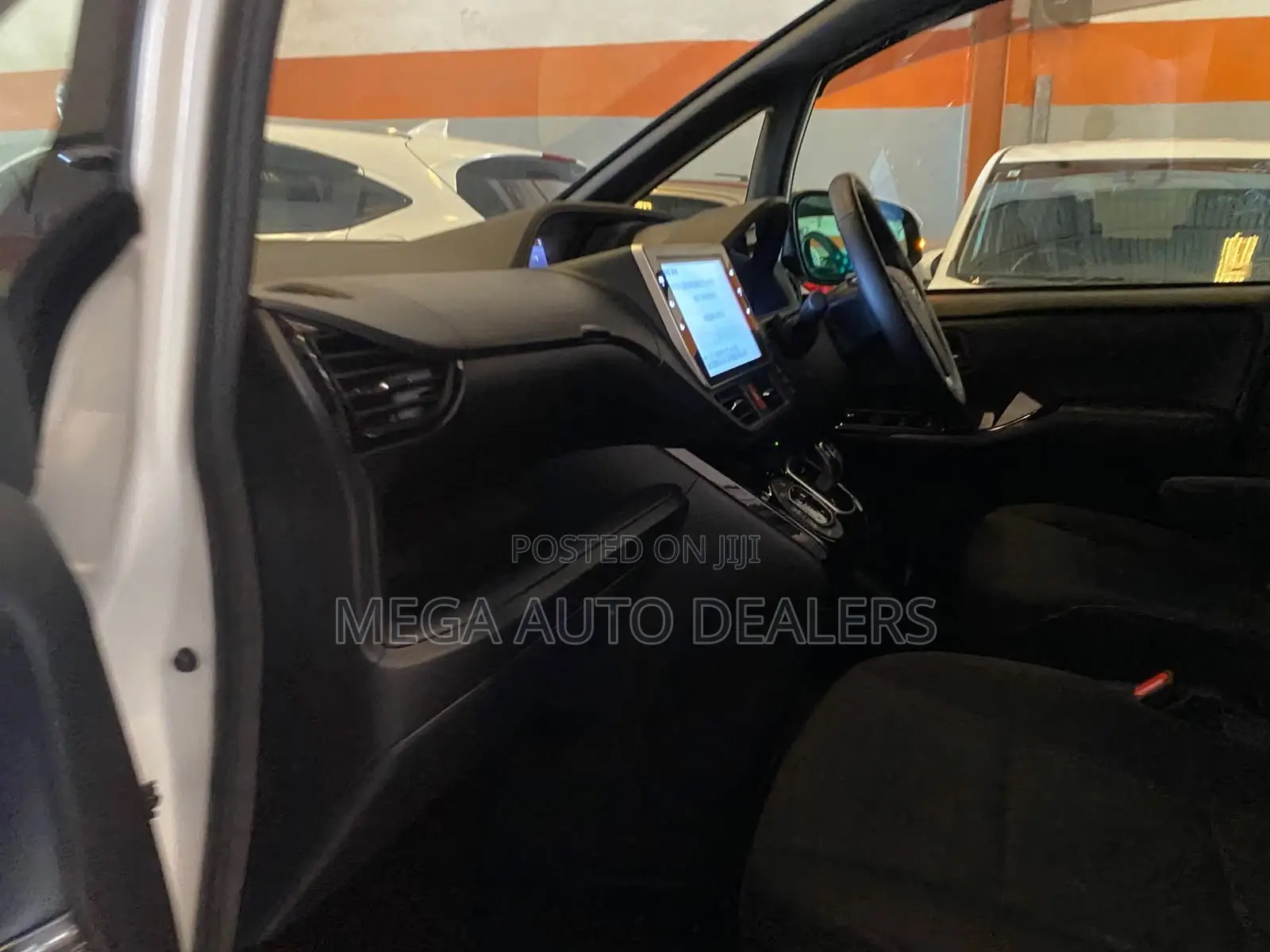 Toyota Voxy 2019 White