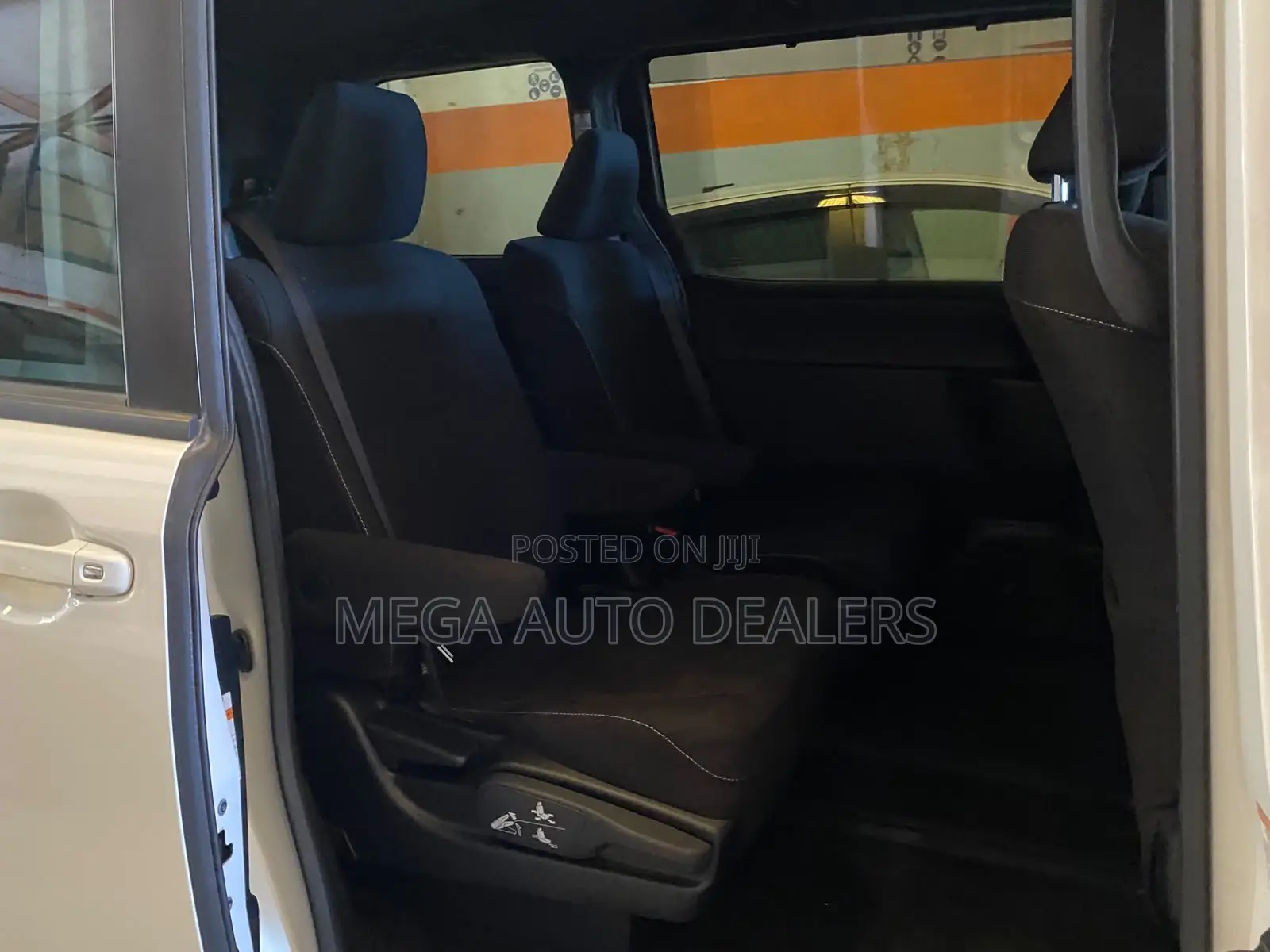 Toyota Voxy 2019 White