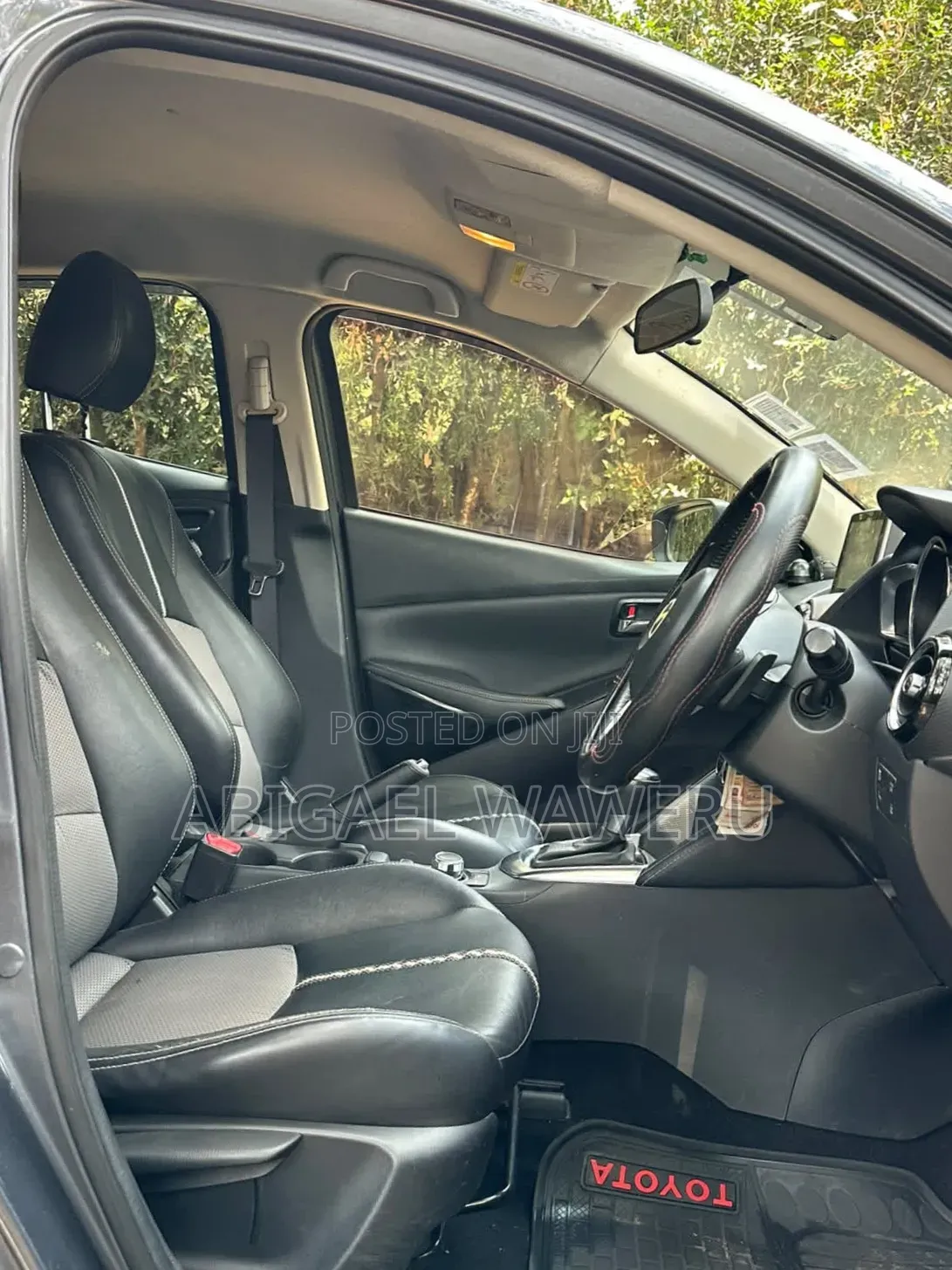Mazda Demio 2017 Gray