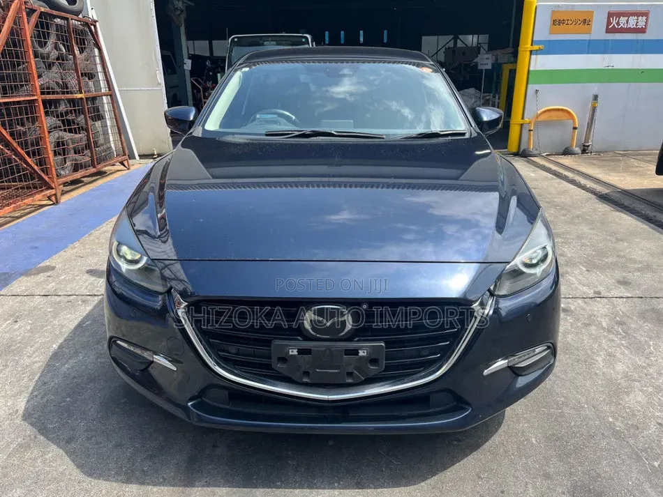 Bonnet Mazda Axela BMLFS 2019