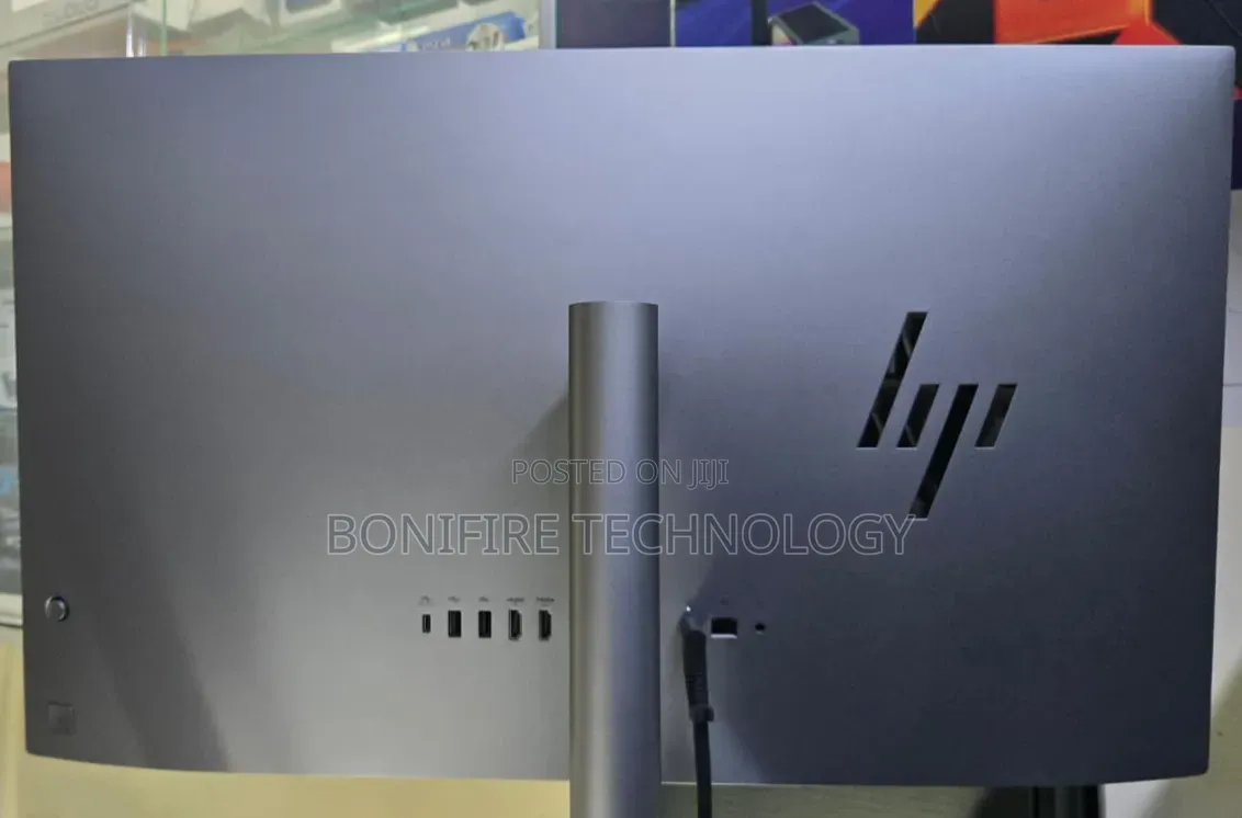 Desktop Computer HP AiO 27 16GB Intel Core Ultra 7 SSD 1T