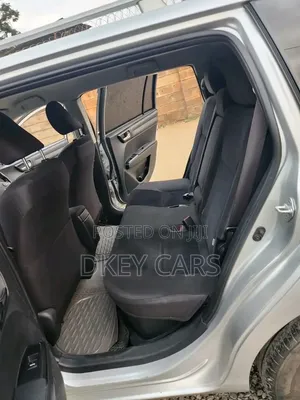 Toyota Corolla Fielder 2017 Silver