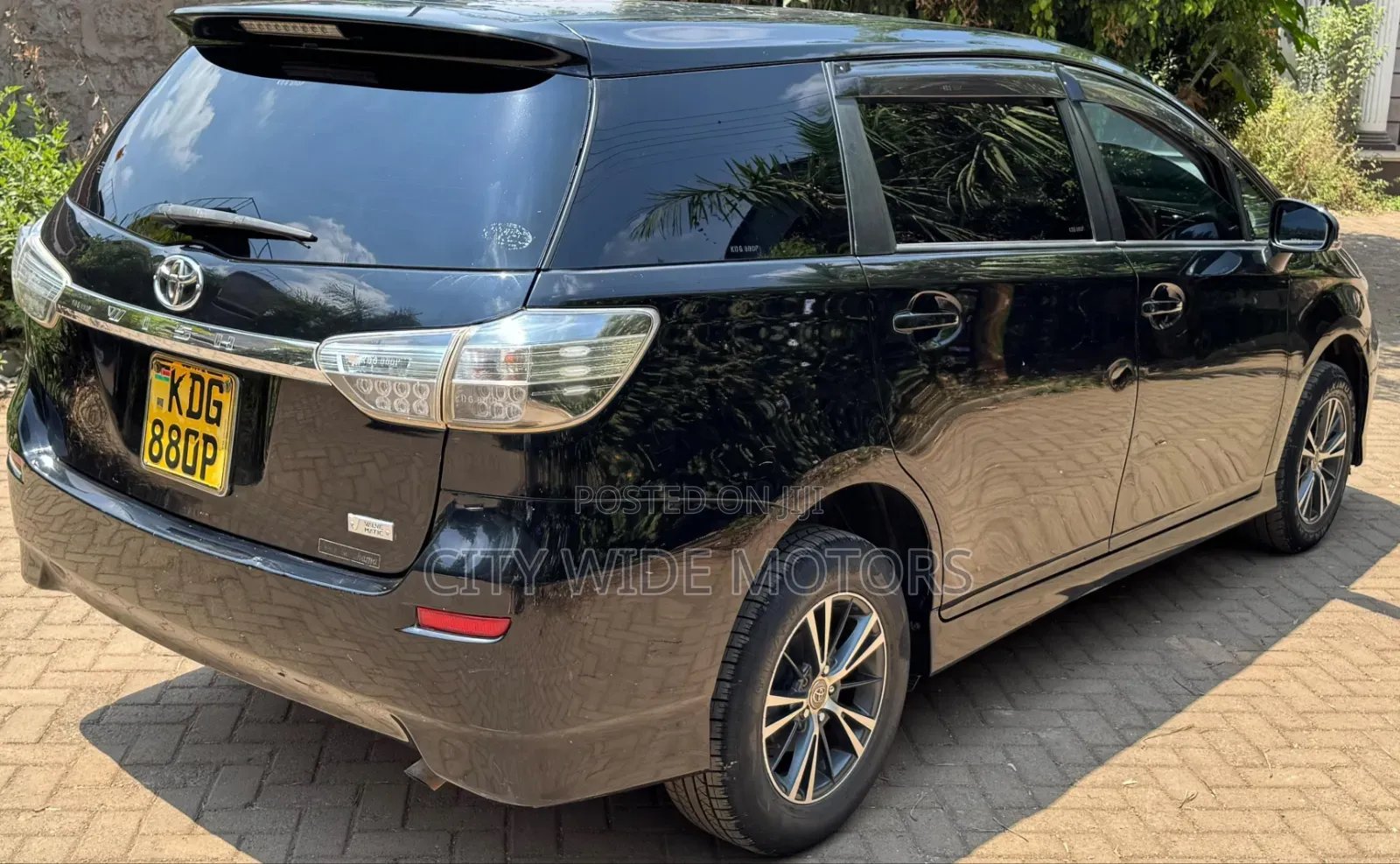 Toyota Wish 2014 Black