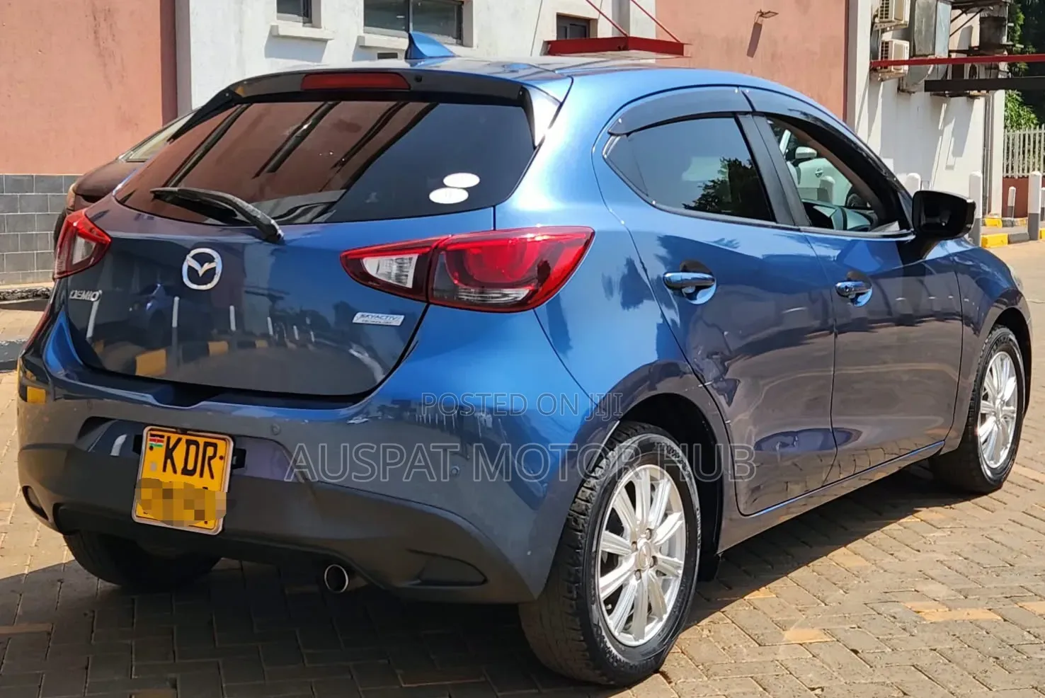 Mazda Demio 2017 Blue
