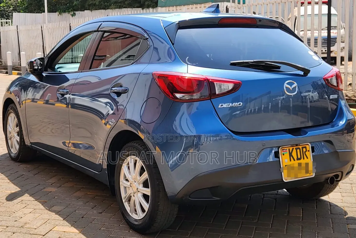 Mazda Demio 2017 Blue