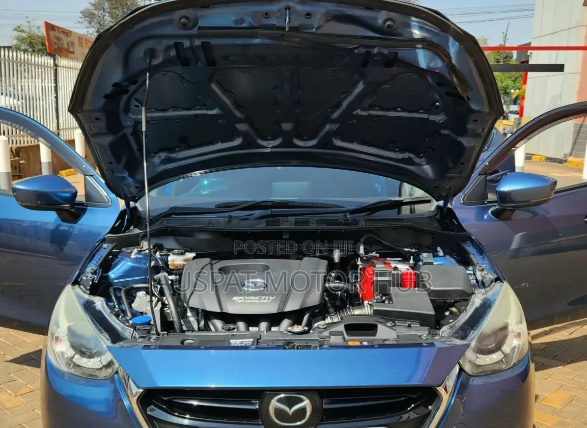 Mazda Demio 2017 Blue