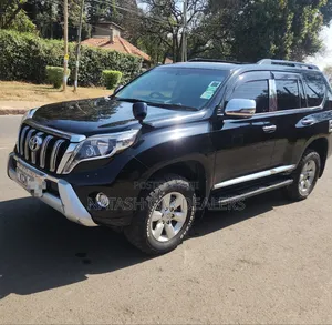 Toyota Land Cruiser Prado 2013 Black
