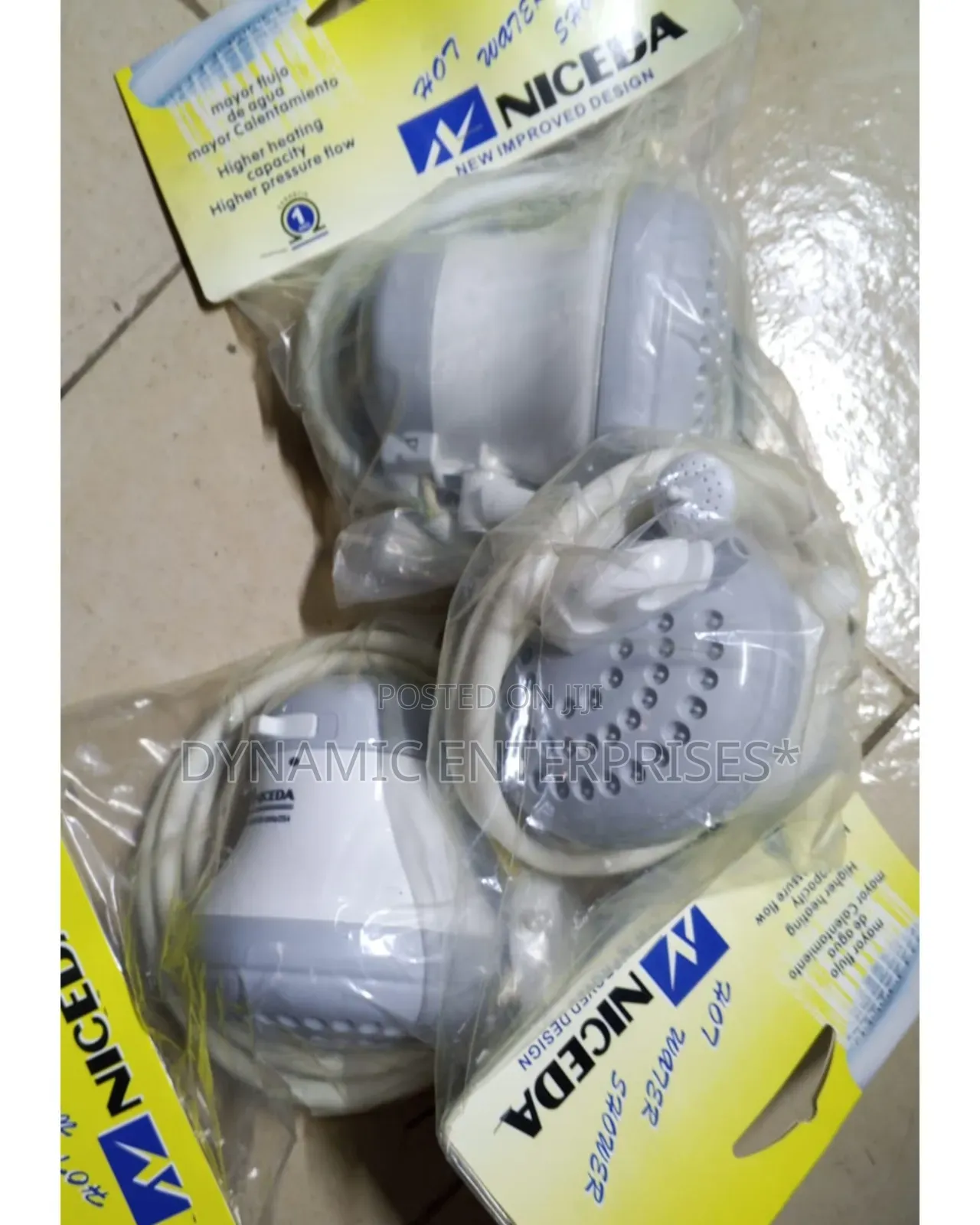 TLAC 4T Shower Heads 
 at 1800