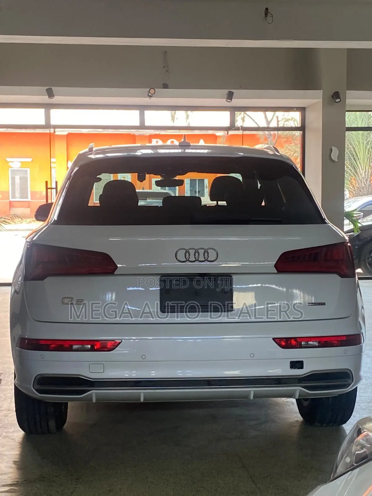 Audi Q5 45 Premium AWD quattro 2020 White