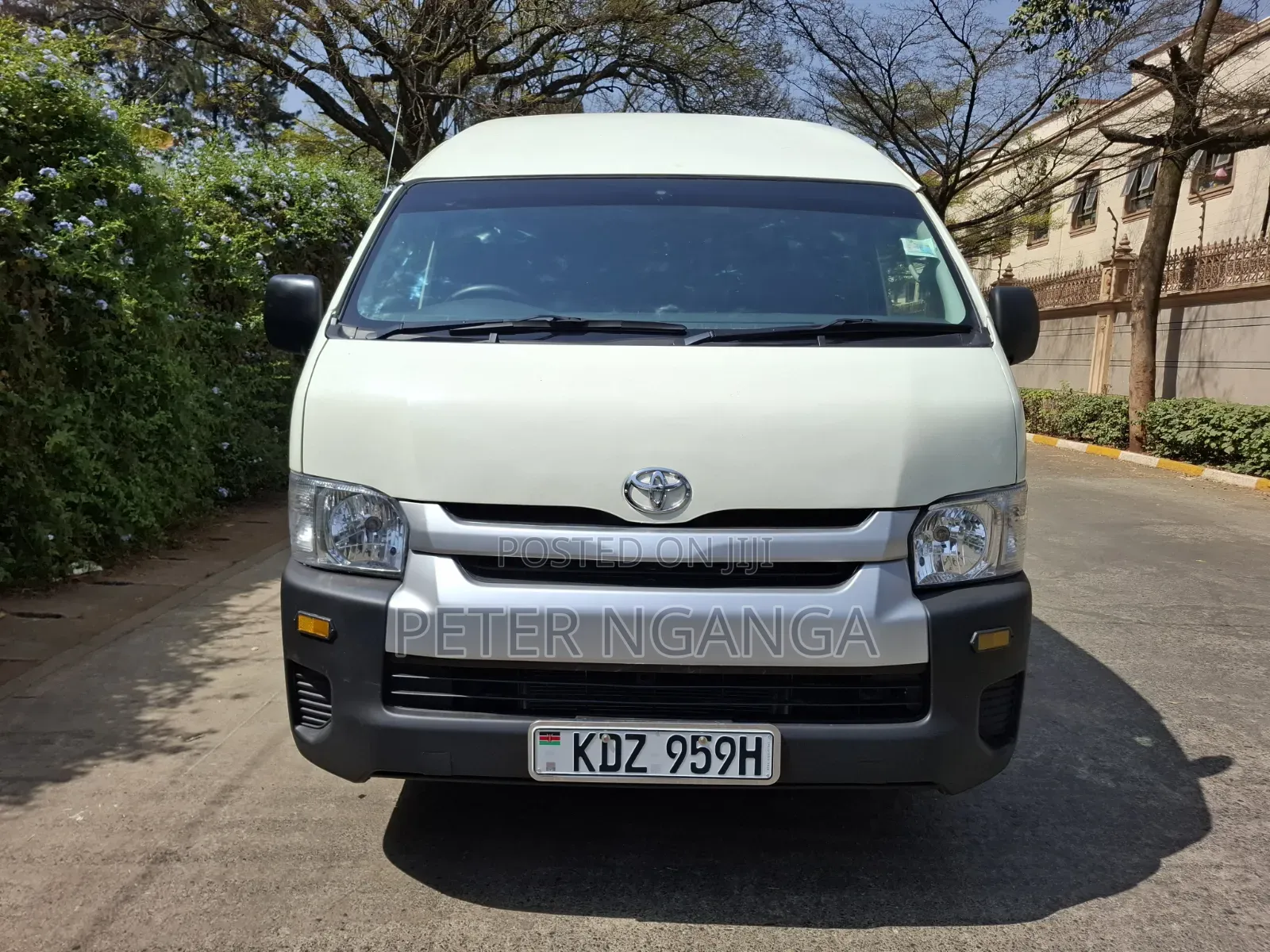 Toyota HiAce 2024 White