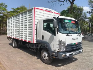 Isuzu FRR 90 2022 White