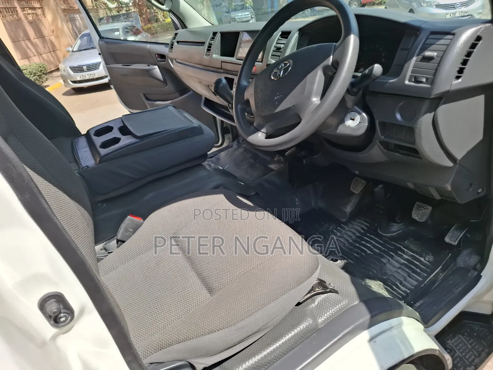 Toyota HiAce 2024 White