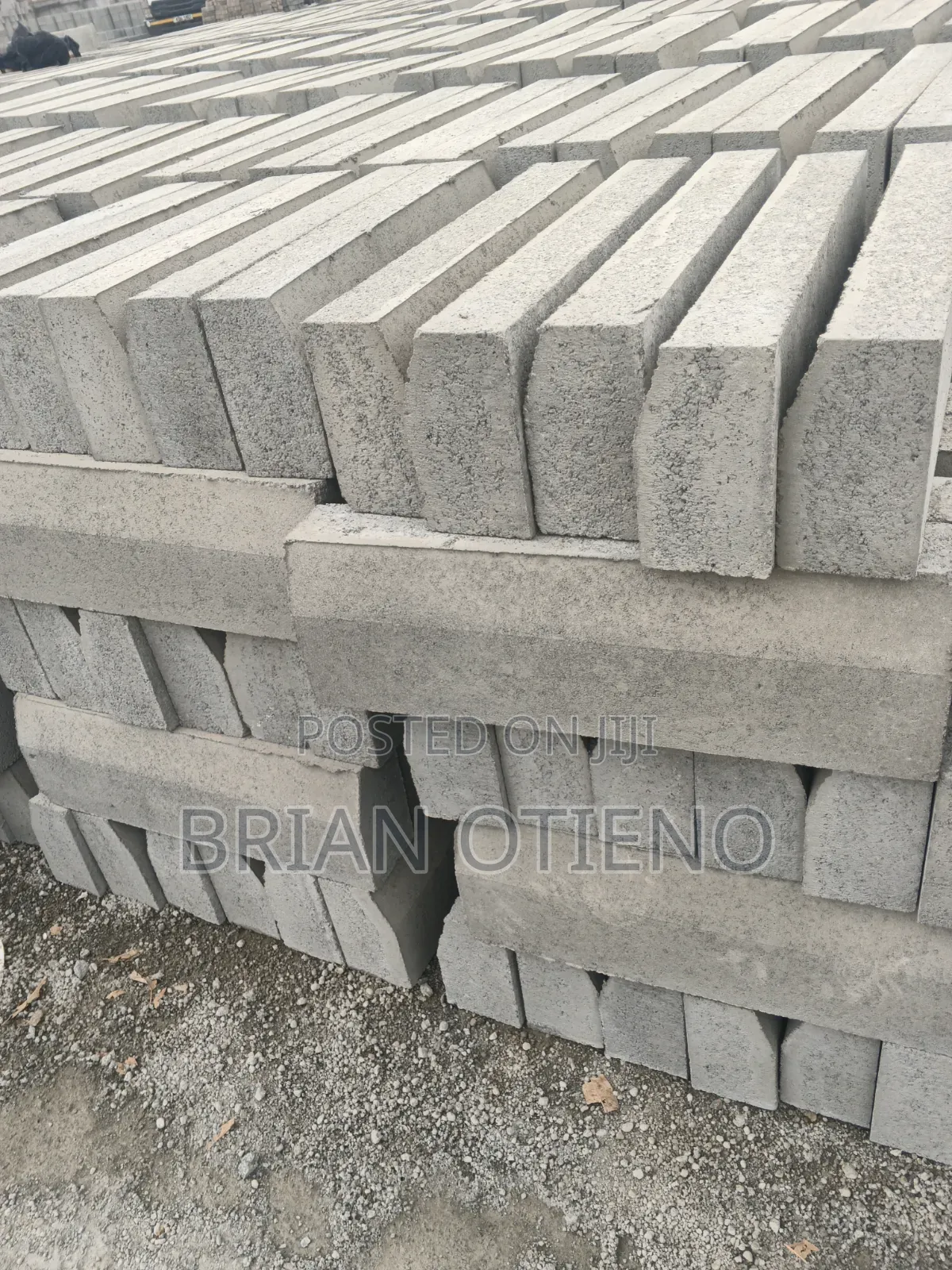 Hollowblocks, Hollowpots and Cabros