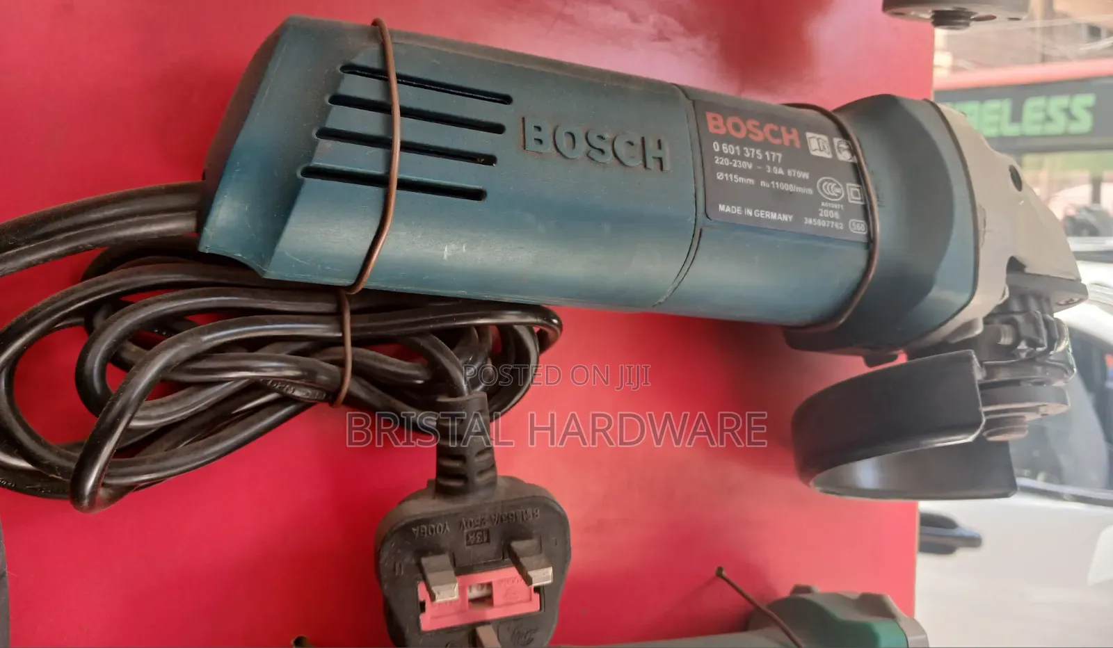 Bosch 4-Inch (115mm) Angle Grinder