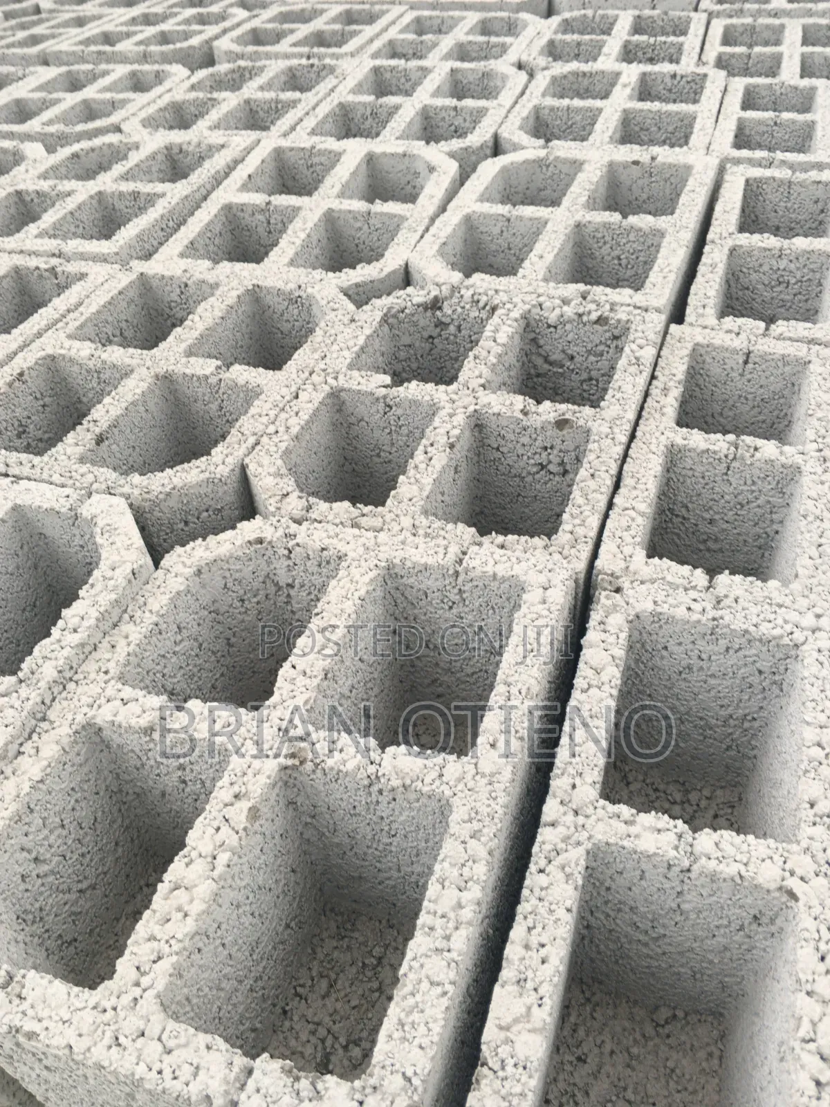 Hollowblocks, Hollowpots and Cabros