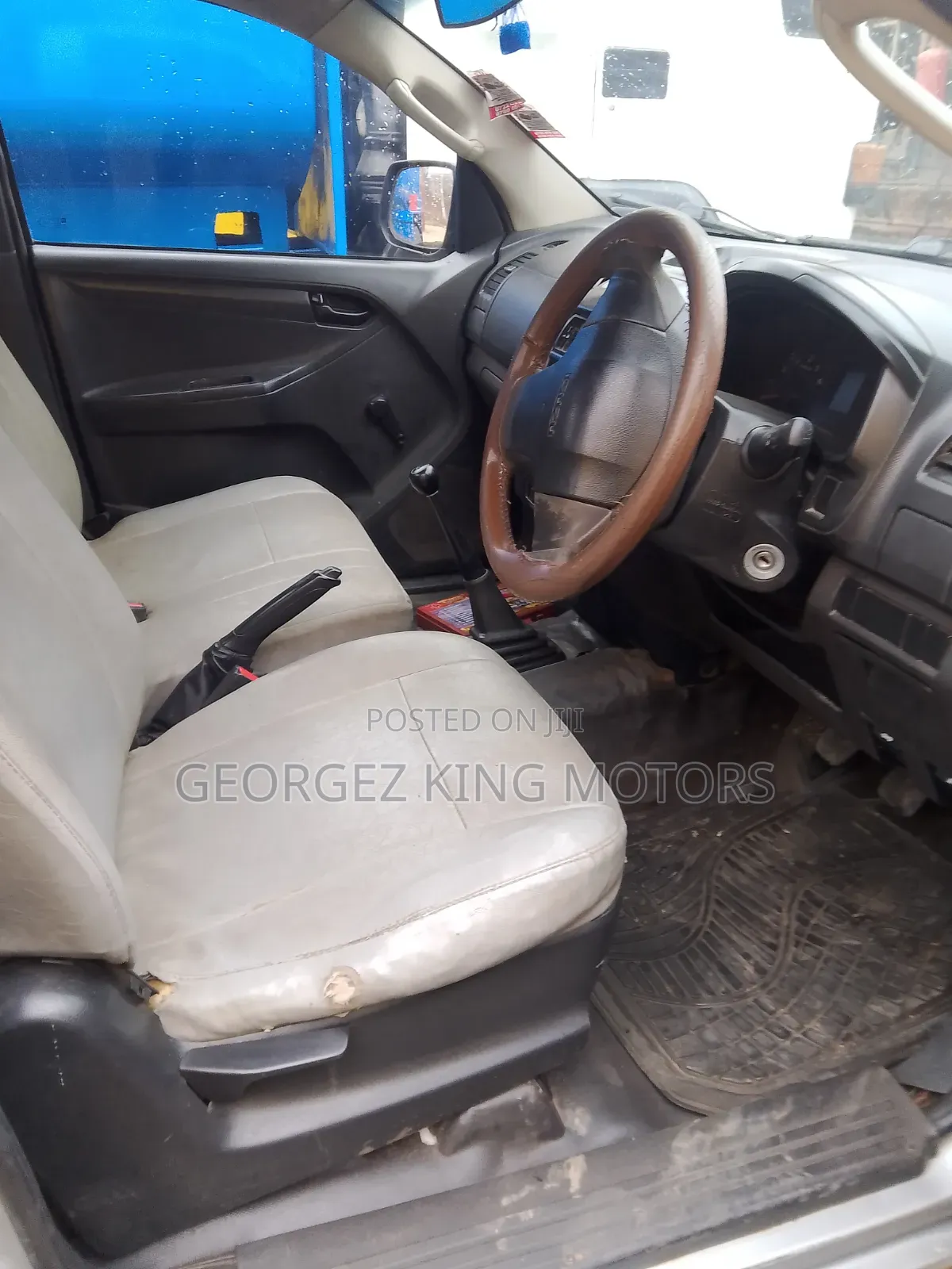 Isuzu D-MAX 2014 Gray