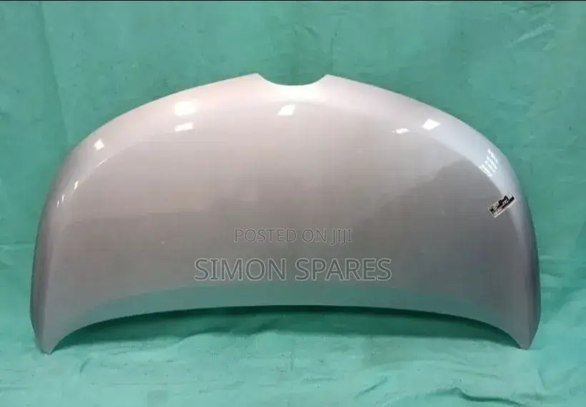 Bonnet Mazda Biante 2012