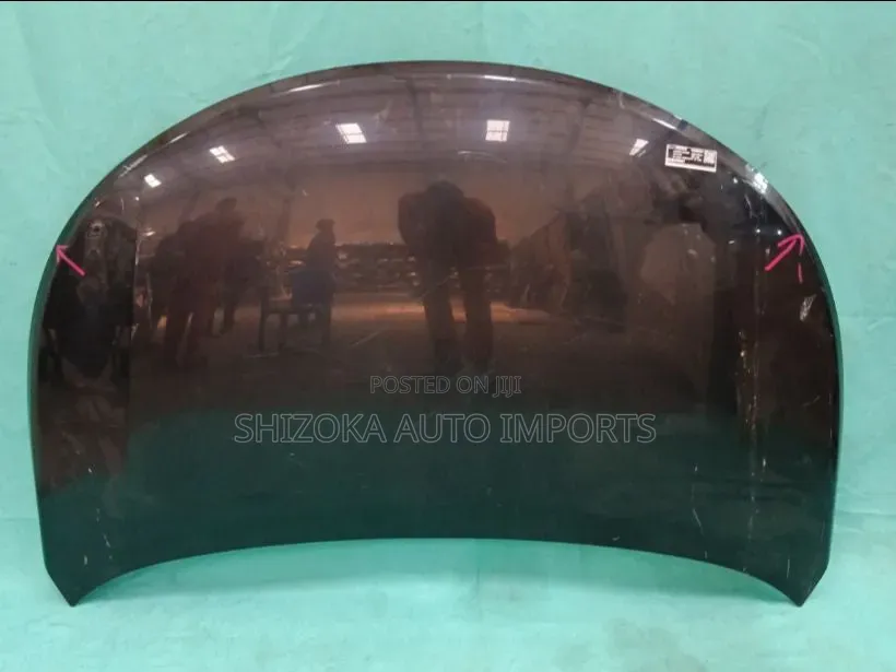 Bonnet Toyota Avensis Wagon Zrt272w 2011