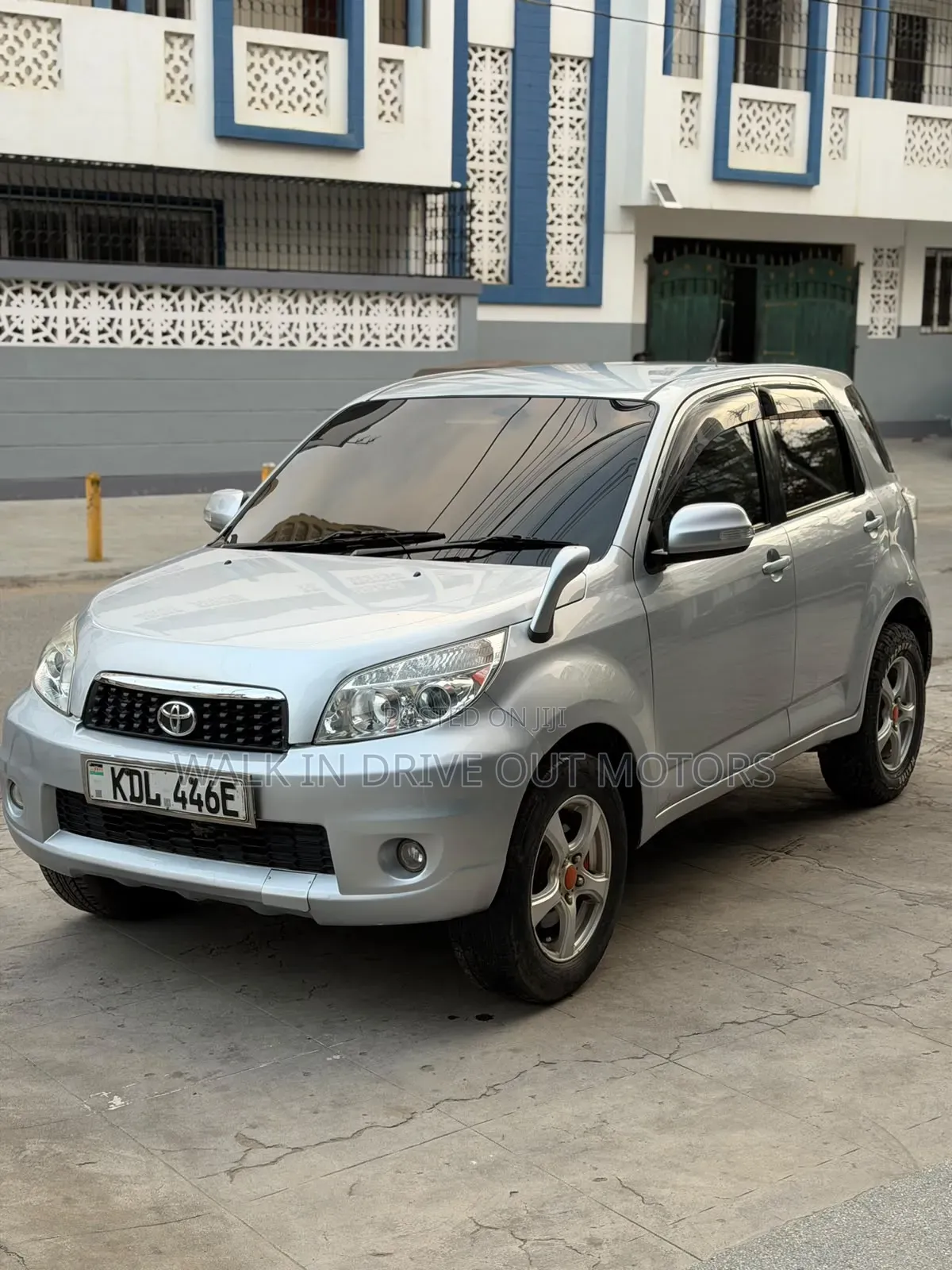 Toyota Rush 2015 Silver