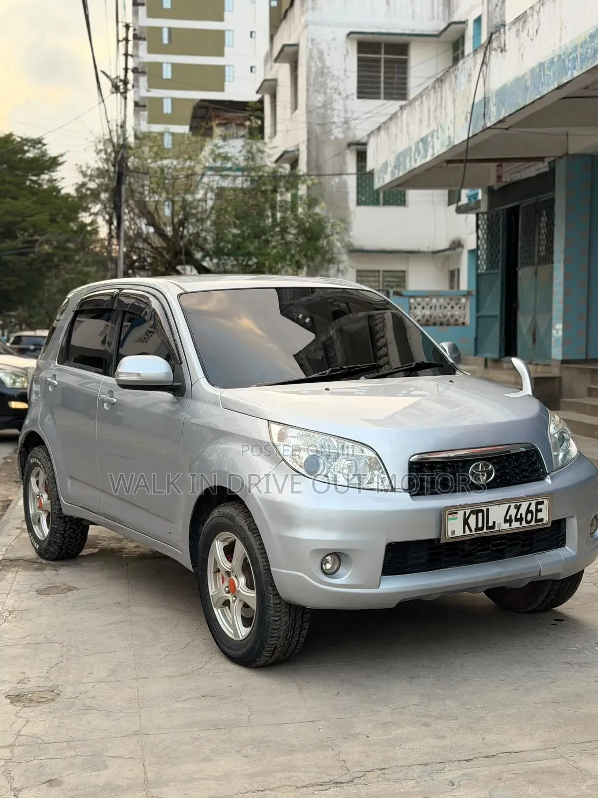 Toyota Rush 2015 Silver