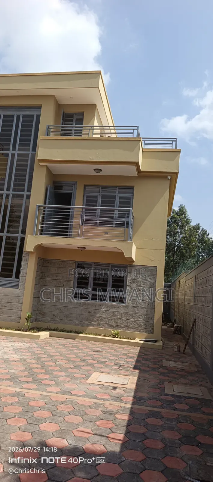 4bdrm Mansion in Croton Estate, Kenyatta Road / Theta for sale