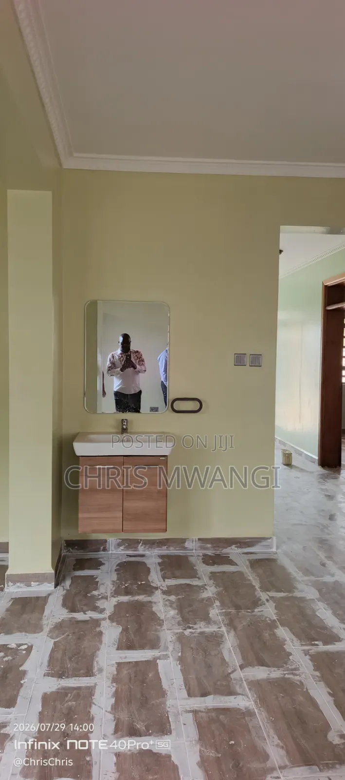 4bdrm Mansion in Croton Estate, Kenyatta Road / Theta for sale